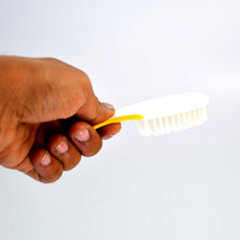 Handle Grip Nail Brush for Cleaning Toes & Nails (Scrub, Unisex)