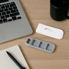 Portable 1 Pc Pill Storage Box With 3 Compartments